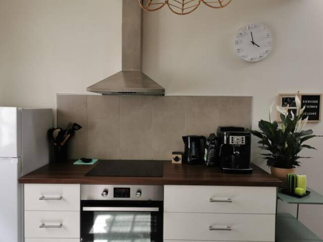 Les Bords De Seine Apartment เวอร์นอน ภายนอก รูปภาพ